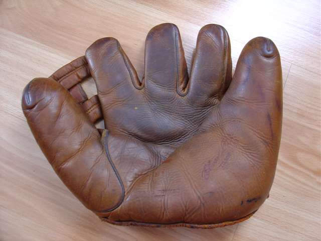 Elmer Riddle Goldsmith UN 1 Front